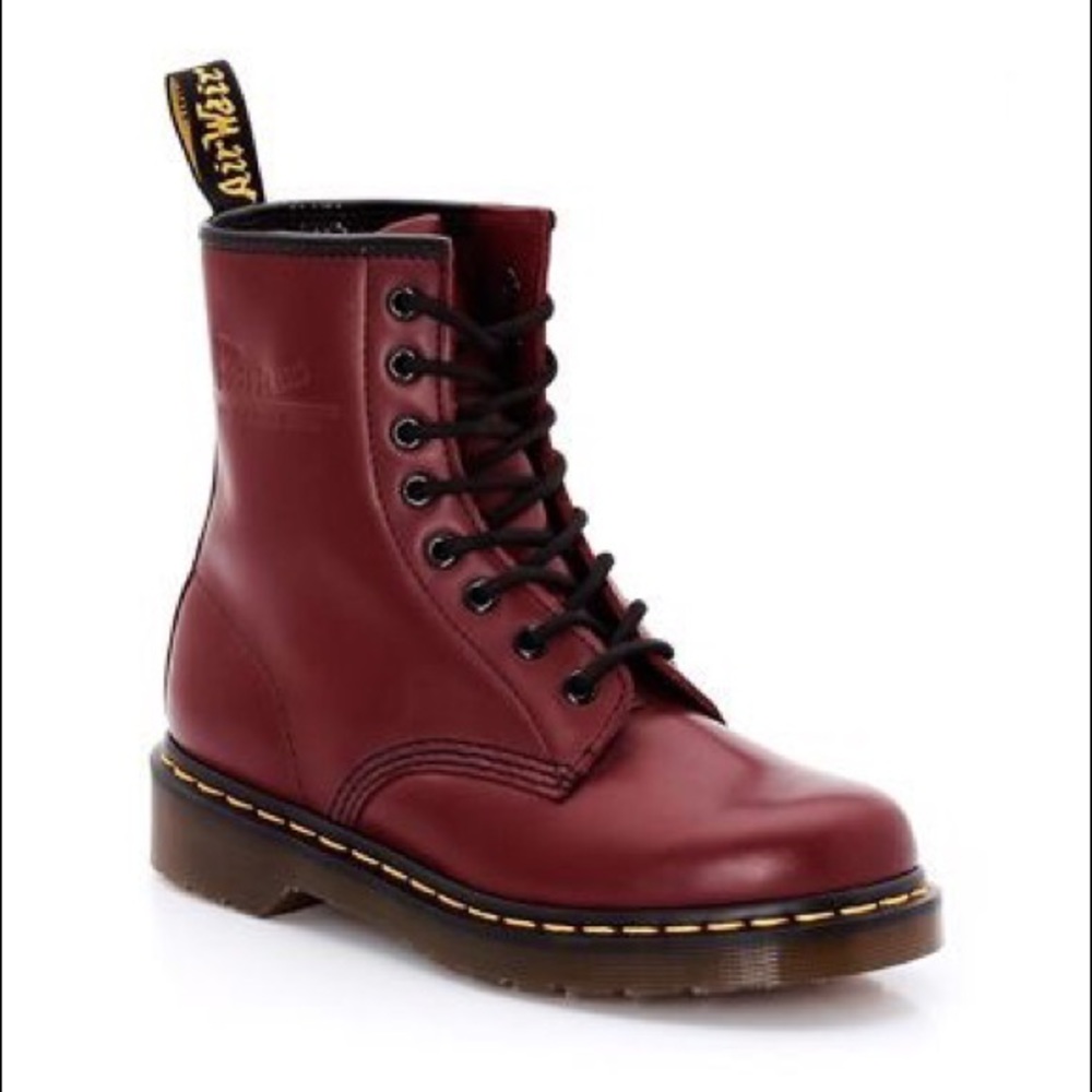 Dr. Martens Classic cherry red boots - Picture 3 of 4
